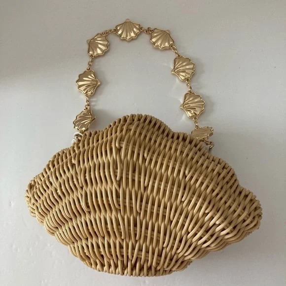 Tommy Bahama clamshell clutch, shoulder bag - NWT - Picture 2 of 4